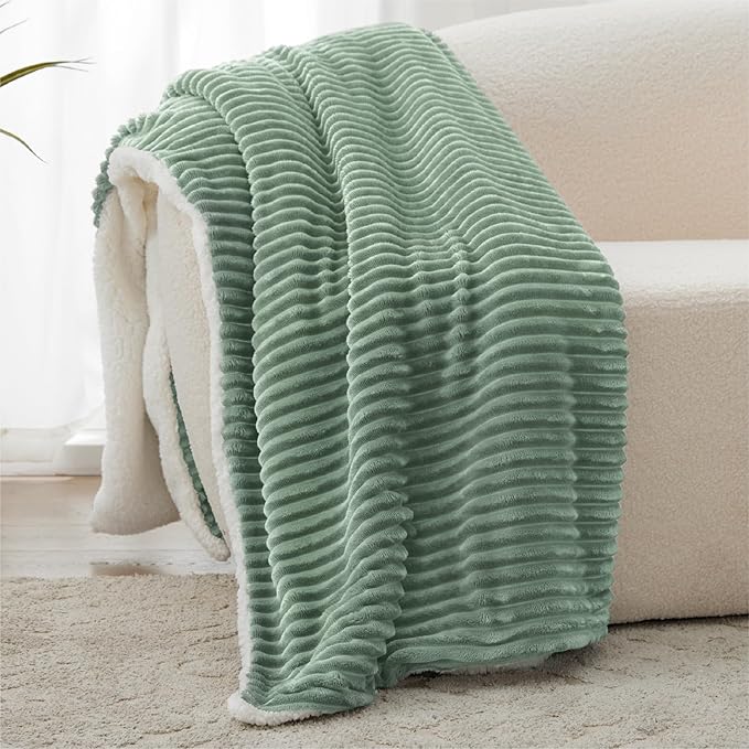 Sherpa Blankets King Size - Fleece King Size Blanket for Bed, Soft and Warm Throw Blanket for Winter, 108" x 90", Sage Green