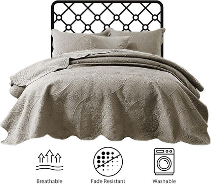 IR Imperial Rooms 8 Pack Quilt King Size Bedding (106" x 96") - Bulk Wholesale for Hotels, Guest Bedroom & Airbnbs - Lightweight Microfiber Reversible Floral Embossed Quilts Bedspreads (Beige)