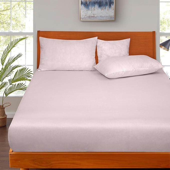 ROYALE LINENS 300 Thread Count 100% Long Staple Combed Cotton Fitted Sheet Twin XL - Super Soft Deep Pocket Bottom Sheet - Fitted Sheets Only - Elastic Sheets (Twin XL, Lavender)