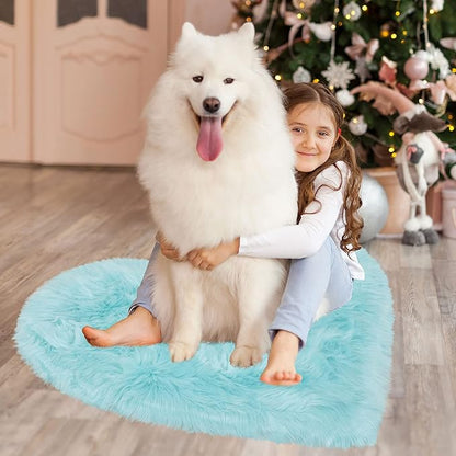 uxcell Heart Shaped Rugs for Bedroom,Small Aesthetic Carpet Girls,Cute Shaggy Floor Mirror Mat,Pastel Furry Throw Rug 2.3ftx3ft, Light Blue