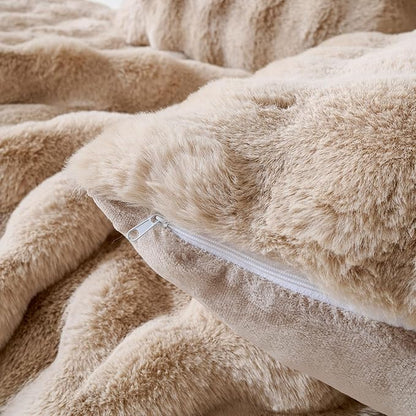 Faux Fur Decorative Throw Pillow Cover Plush Thick Bubble Pillow Covers Luxury Soft Cozy Accent Pillowcase for Spring Sofa Living Room Couch Bed (Khaki,18"x18")