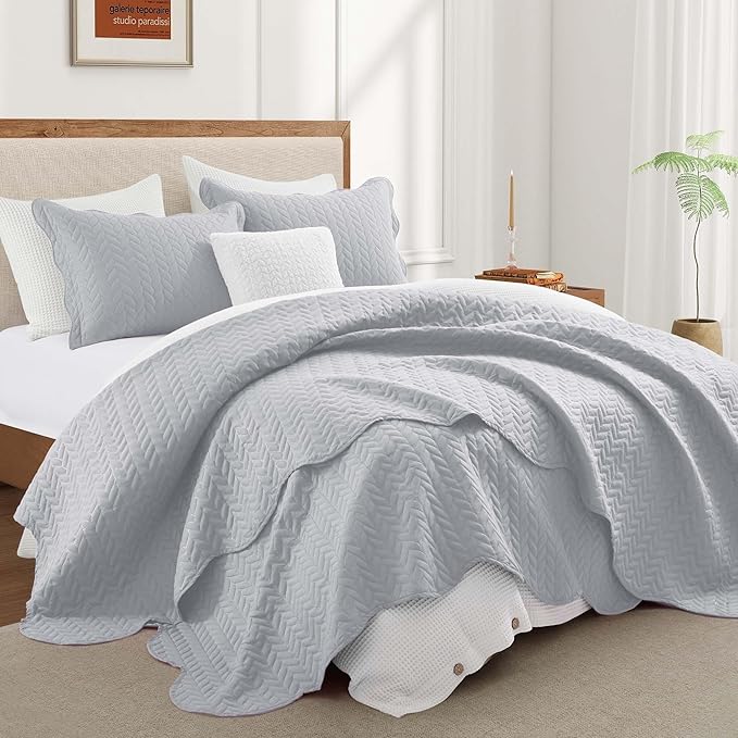 IR Imperial Rooms 8 Pack California King Quilt Bedding Set (118"x106") - Bulk Wholesale for Hotels, Guest Bedroom & Airbnbs - Lightweight Microfiber Reversible Embossed Quilts Bedspread (Silver)