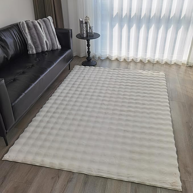 GLORY RUGS Area Rugs Bubble Soft Faux Rabbit Fur Rug 5x7 Polar Beige Plush Carpet Shag Cozy Fluffy Rug Non Slip Rugs, Machine Washable Shaggy Area Rug Bedroom Living Room and Dining Room.