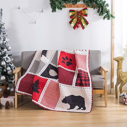 Soul & Lane Into The Woods 50" x 60" Farmhouse Throw Blanket: Bear Cabin Comforter, Plaid Quilt Blanket, Country Lap Quilted Throw, Buffalo Check Bear Coverlet, Christmas Buffalo Check Bedding