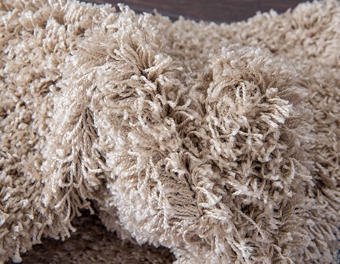 Unique Loom Solid Shag Collection Area Rug (2' 7" x 10' Runner, Taupe)