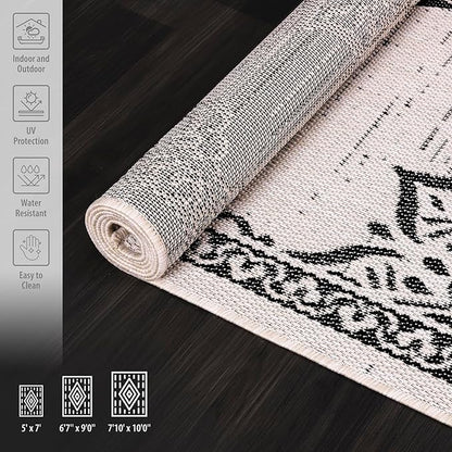 CAMILSON Outdoor Rug, 5x7 Medallion White Black Modern Area Rugs for Indoor and Outdoor Patios, Kitchen and Hallway Mats, Washable Porch Deck Outside Carpet (Medallion White, 5 x 7)