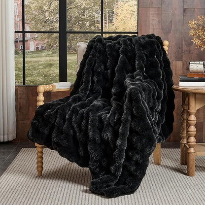 Lotus Karen Queen Size Faux Fur Blanket - Big Bubble Rabbit Fluff, 90x90 Inches
