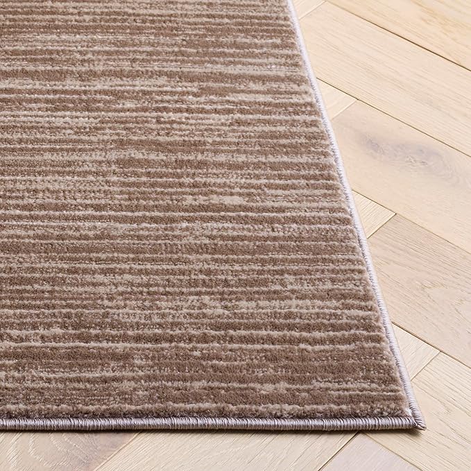 SAFAVIEH Area Rug 3x5 - Vision Collection - Light Brown, Modern Ombre Design, Non-Shedding & Easy to Clean, Ideal for Foyer, Entryway, Bedroom, Accent Space (VSN606C)