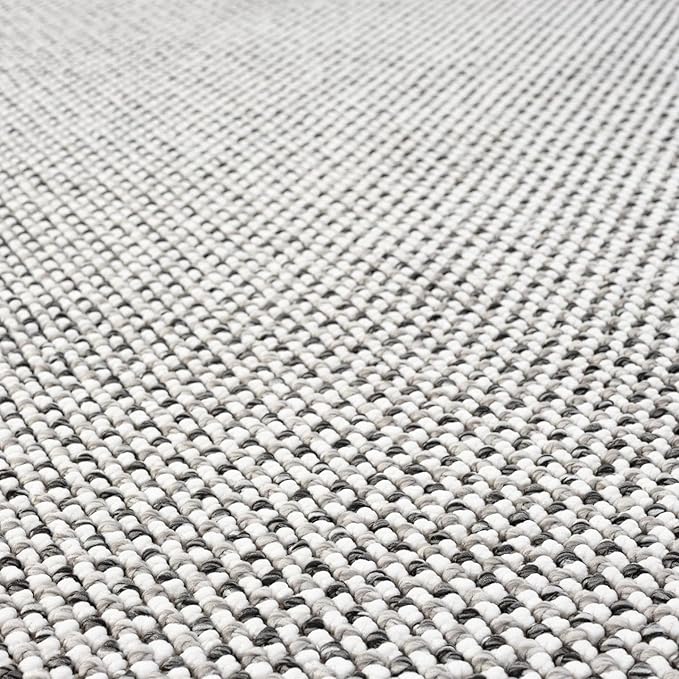 LUXE WEAVERS Solid Machine Woven White Dark Gray 6x9 Area Rug, Indoor Stain-Resistant Carpet
