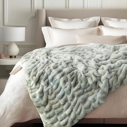Ultra Soft Cozy Faux Fur Throw Blanket, Fuzzy Plush Thick Bubble Blanket, Oversize Luxury Fluffy Blanket for Couch, Sofa, Bedroom, and Living Room,50x60 Inches,Double Sided Tie-Dye Grey