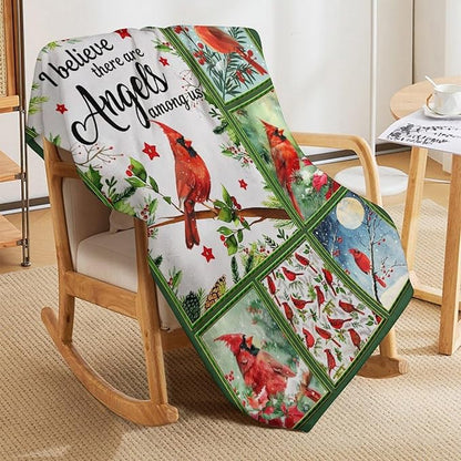 Cardinal Throw Blanket Red Birds Blankets Gifts for Couch Sofa Bed Stuff Decor Lightweight Cozy Fleece Plush Warm Flannel Bedding for Lover Men Women Adults 40"x50"