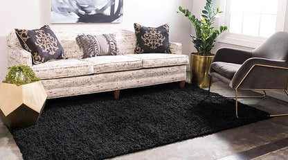 Unique Loom Solid Shag Collection Area Rug (4' 1" x 6' 1" Rectangle, Jet Black)