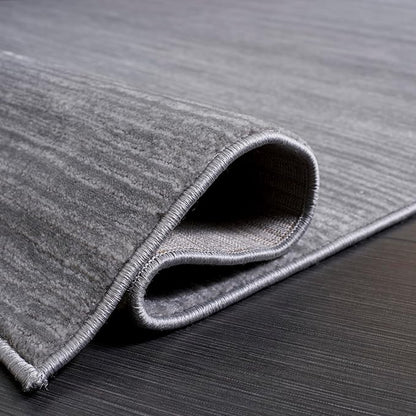 SAFAVIEH Vision Collection Area Rug - 8' Square, Silver, Modern Ombre Design, Non-Shedding & Easy to Clean, Ideal for Living Room, Bedroom, Dining Space (VSN606G)