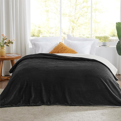 Sherpa Blankets Queen Size - Fleece Queen Blanket for Bed, Soft and Warm Throw Blanket for Winter, 90" x 90", Black