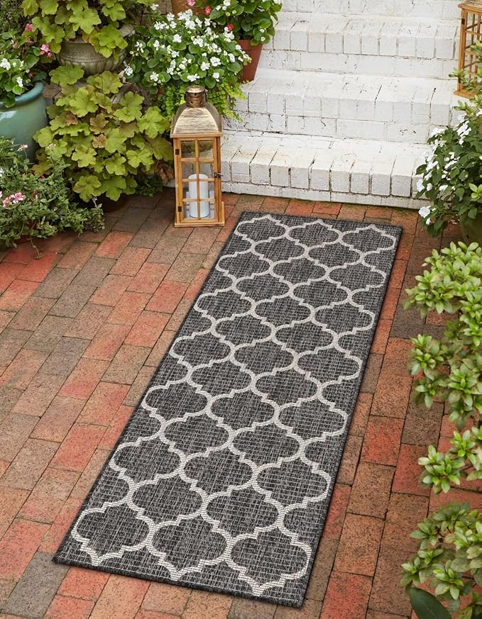 Unique Loom Outdoor Trellis Collection Area Rug - Trellis (Runner 2' 0" x 8' 0", Black/ Ivory)