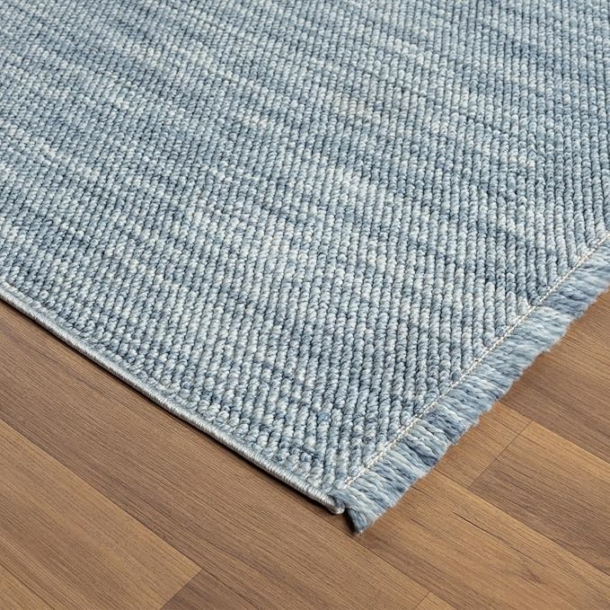 LUXE WEAVERS Solid Machine Woven Blue 2x3 Area Rug, Indoor Stain-Resistant Carpet