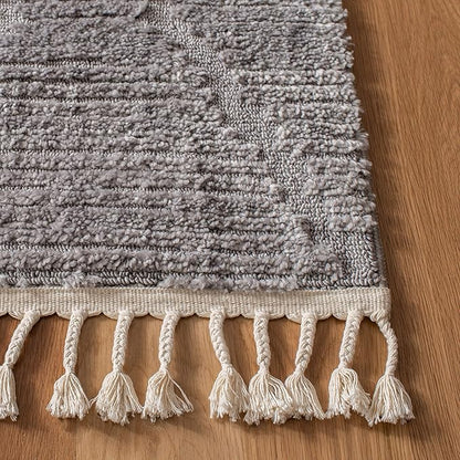 SAFAVIEH Marrakech Collection Area Rug - 9' x 12', Grey, Moroccan Boho Tribal Tassel Design, Non-Shedding & Easy Care, Ideal for High Traffic Areas in Living Room, Bedroom (MRK517F)