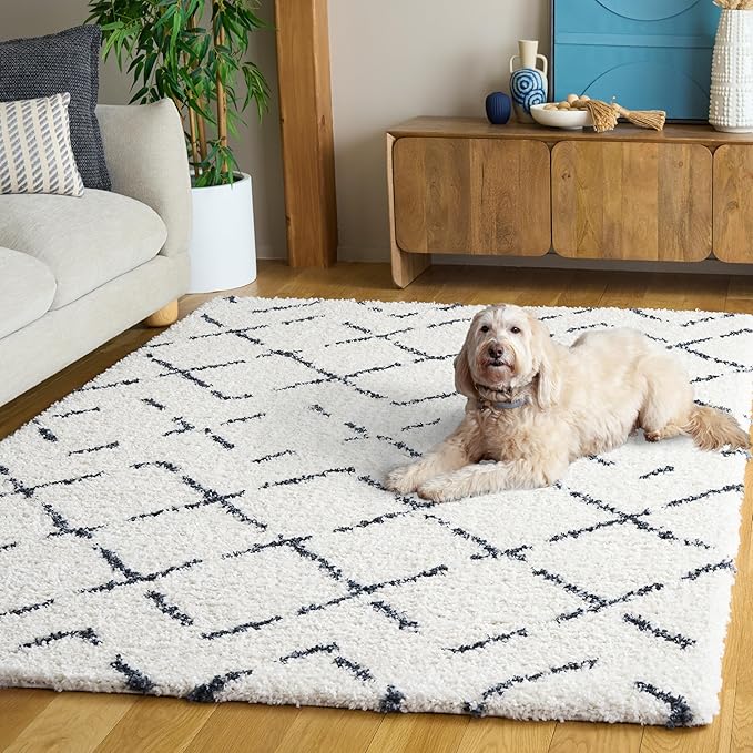 SAFAVIEH Arizona Shag Collection Area Rug - 5'1" x 7'6", Ivory & Slate, Moroccan Boho Design, Non-Shedding & Easy to Clean, Ideal for Living Room, Bedroom, Dining Space (ASG743M)
