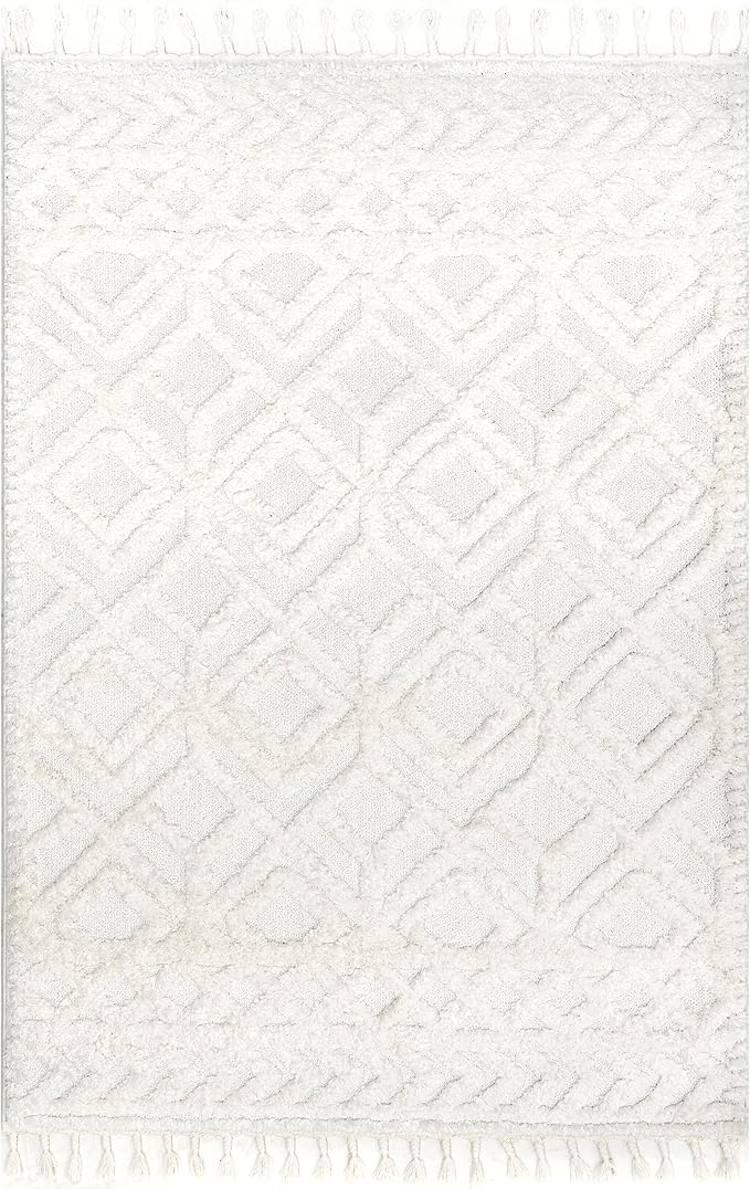 nuLOOM Akia Cream/Ivory, 7'10" x 10', Geometric Lattice, Tasseled, Soft and Textured, High Traffic, Stain Resistant, Durable Area Rug for Bedroom, Living Room, Dining Space, Den, Foyer, Entryway
