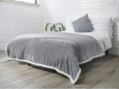 Pavilia Sherpa Fleece Blanket for Bed, King Size, Light Grey, Plush Soft Fuzzy, Cozy Reversible Winter Blanket for Women & Men, 90x108 Inches