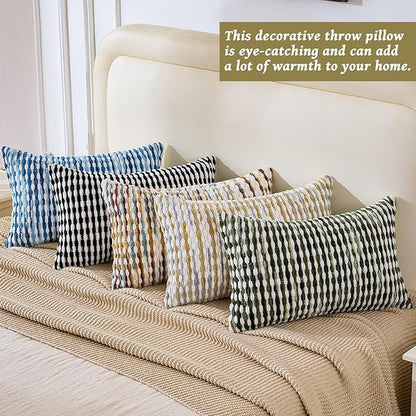AmHoo Set of 2 Boho Chenille Pillow Cover Decorative Tufted Pillowcase for Couch Bed Sofa Bedroom Living Room Modern 12 x 20-Inch Sky Blue