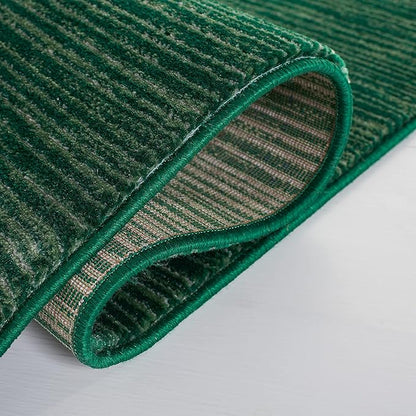 SAFAVIEH Vision Collection Accent Rug - 2' x 3', Dark Green, Modern Ombre Design, Non-Shedding & Easy to Clean, Ideal for Entryway, Foyer, Bedroom (VSN606Y)