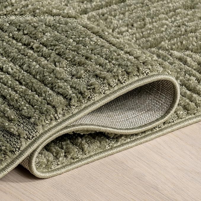 nuLOOM Kerry Green, 5'3" x 7'6", Geometric, Soft and Cozy, High Traffic, Stain Resistant, Easy Clean, Durable Area Rug for Bedroom, Living Room, Dining Space, Den, Foyer, Entryway