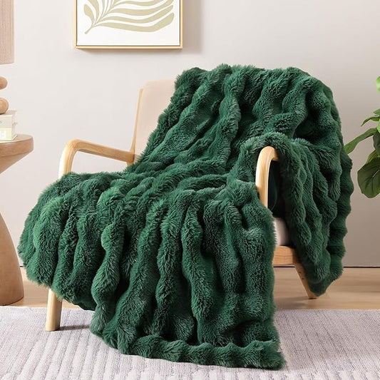 Smoofy Faux Fur Throw Blanket for Couch – Dark Green Fluffy Cozy Rabbit Fleece, Plush Soft Bubble Blanket for Sofa & Bed, for Mom, Warm Fuzzy Home Room Decor Throw 60" x 80"