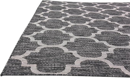 Unique Loom Outdoor Trellis Collection Area Rug (7' 1" x 10' Rectangle, Black/ Ivory)