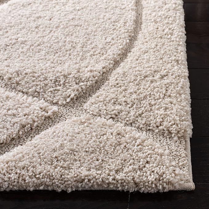 SAFAVIEH Florida Shag Collection Accent Rug - 2'3" x 5', Creme & Creme, Non-Shedding & Easy Care, 1.2-inch Thick Ideal for High Traffic Areas in Entryway, Living Room, Bedroom (SG471-1111)