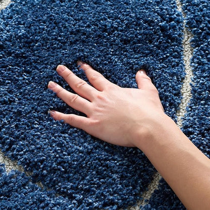 SAFAVIEH Florida Shag Collection Area Rug - 5' Square, Navy & Ivory, Non-Shedding & Easy Cleaning, Plush Thick Pile, Ideal for Living Room, Bedroom, Dining Space (SG471-6512)