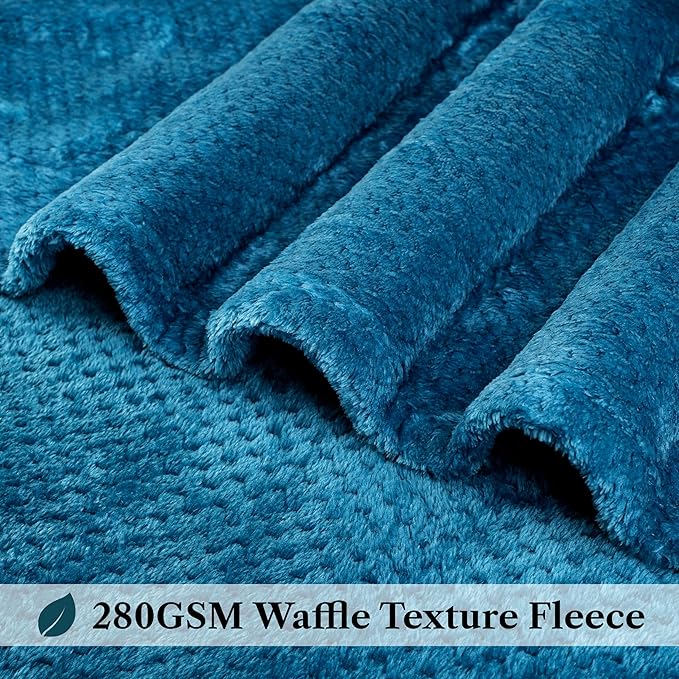 PAVILIA Turquoise Blue Throw Blanket for Couch Bed, Soft Fleece Throws for Sofa Chair, Fuzzy Waffle Textured Blanket, Cozy Warm Lightweight All Season Blanket Throw, 50x60