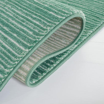 SAFAVIEH Area Rug 9x12 - Vision Collection - Large - Light Green, Modern Ombre Design, Non-Shedding & Easy to Clean, Ideal for Living Room, Bedroom, Dining Space (VSN606X)