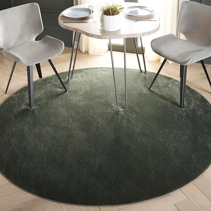 SAFAVIEH Revive Collection Area Rug - 10' Round, Green, Non-Shedding & Easy Cleaning, Ideal for Living Room, Bedroom, Dining Space (REV102Y)