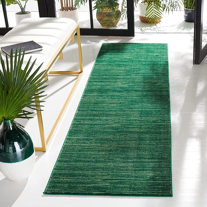 SAFAVIEH Vision Collection Runner Rug - 2'2" x 8', Dark Green, Modern Ombre Design, Non-Shedding & Easy to Clean, Ideal for Entryway, Foyer, Bedroom, Hallway (VSN606Y)