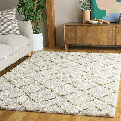 SAFAVIEH Arizona Shag Collection Area Rug - 5'1" x 7'6", Ivory & Green, Moroccan Boho Design, Non-Shedding & Easy to Clean, Ideal for Living Room, Bedroom, Dining Space (ASG743Y)