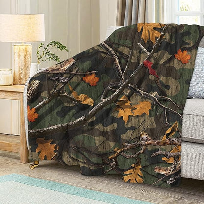 Classic Forest Camo Throw Blanket for Couch, Super Soft Fuzzy Throws Warm Comfortable Plush Fleece Blanket, Fashion Decorative Flannel Fleece Blanket for All Season(60 x 80 in, Forest Camo)