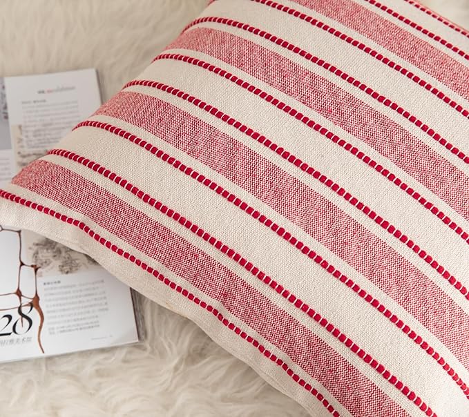 Christmas Pillow Covers, Boho Textured Red Pillow Case, Pillow Covers 18 x 18 Inch Set of 2 Christmas Decorative, Chair Sofa Bedroom Living Room Home Holiday Decor Cushion Case