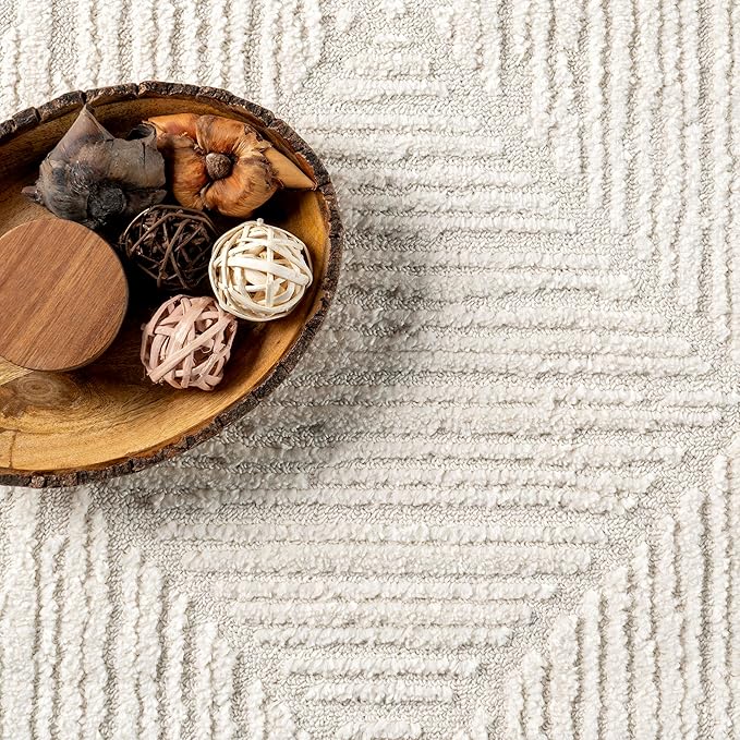 nuLOOM Kerry Cream, 2'6" x 10', Geometric, Soft and Cozy, High Traffic, Stain Resistant, Easy Clean, Durable Runner for Bedroom, Living Room, Dining Space, Den, Foyer, Entryway