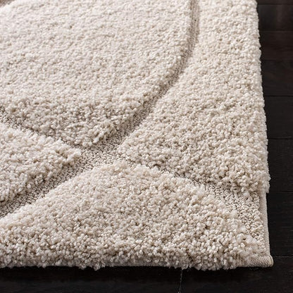 SAFAVIEH Florida Shag Collection Area Rug - 5'3" x 7'6", Creme & Creme, Non-Shedding & Easy Care, 1.2-inch Thick Ideal for High Traffic Areas in Living Room, Bedroom (SG471-1111)