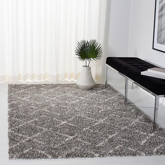 SAFAVIEH Arizona Shag Collection Area Rug - 6'7" x 9'2", Brown & Ivory, Moroccan Design, Non-Shedding & Easy to Clean, Ideal for Living Room, Bedroom, Dining Space (ASG743B)