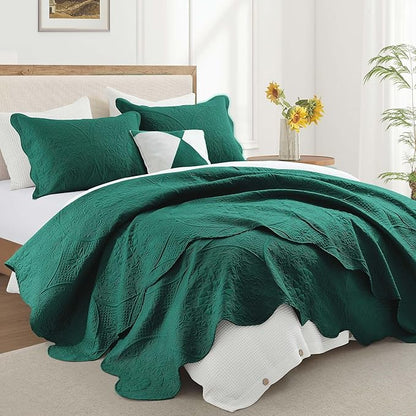 IR Imperial Rooms 10 Pack Twin Quilt Bedding Set (68" x 86") - Bulk Wholesale for Hotels, Guest Bedroom & Airbnbs - Lightweight Microfiber Reversible Floral Embossed Quilts Bedspreads (Emerald)
