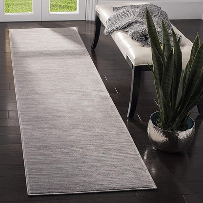 SAFAVIEH Vision Collection Accent Rug - 2'2" x 4', Silver, Modern Ombre Design, Non-Shedding & Easy to Clean, Ideal for Entryway, Foyer, Bedroom (VSN606G)