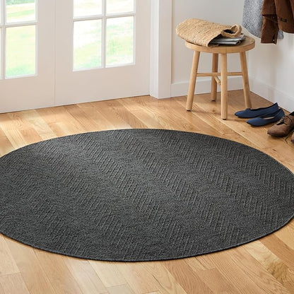 TOWN & COUNTRY BASICS Pax Herringbone Textured Solid Everwash® Washable Area Rug, Low Pile, Non-Slip Backing, Easy Clean Pet & Family Friendly Rug, Dark Grey, 5' Round