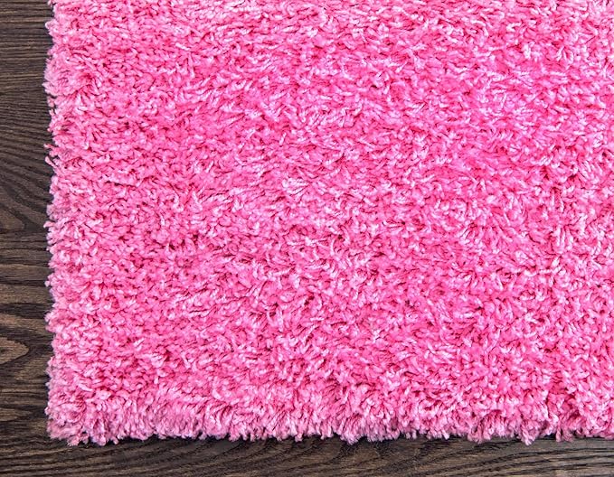 Unique Loom Solid Shag Collection Area Rug (4' 1" x 6' 1" Rectangle, Taffy Pink)