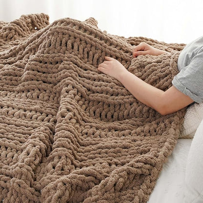 Battilo Beige Chunky Knit Throw Blanket for Couch, Super Soft Thick Warm Cable Knitted Blanket, Khaki Chenille Throw Taupe Blankets for Bed,Sofa, Living Room, 50"x60"
