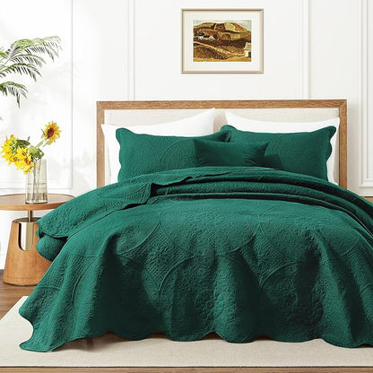 IR Imperial Rooms Twin Quilt Bedding Set Size (68” x 86”) + 1 Pillow Shams (20” x 26” + 2”) - 2 Pcs All Season Lightweight Reversible Microfiber Coverlet Floral Embossed Quilt Bedspread (Emerald)