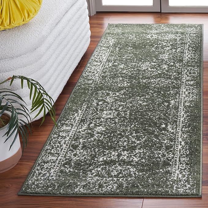 SAFAVIEH Adirondack Collection Runner Rug - 2'6" x 6', Dark Green & Ivory, Distressed Vintage Floral Design, Non-Shedding & Easy to Clean, Ideal for Hallway, Foyer, Entryway, Bedroom (ADR109Y)