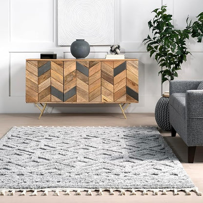 nuLOOM Akia Lattice High/Low Tassel Clearance Area Rug, 4x6, Light Grey
