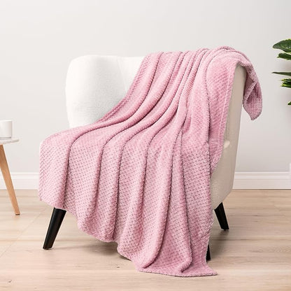 PAVILIA Light Pink Throw Blanket for Couch Bed, Soft Fleece Throws for Sofa Chair, Fuzzy Waffle Textured Blanket, Cozy Warm Lightweight All Season Blanket Throw, 50x60